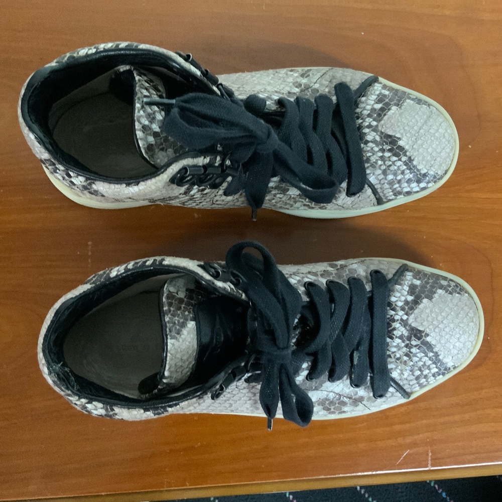 Rag & Bone skin sneakers 35/5